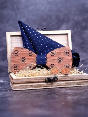【狗狗要散步】木頭雕刻領結三件組｜領結.口袋巾.袖扣＋精緻木盒裝