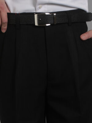 黑色素面打褶西裝褲