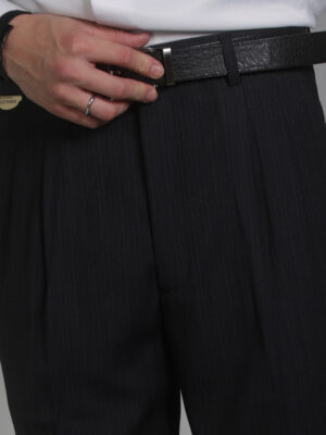 黑色條紋打摺西裝褲