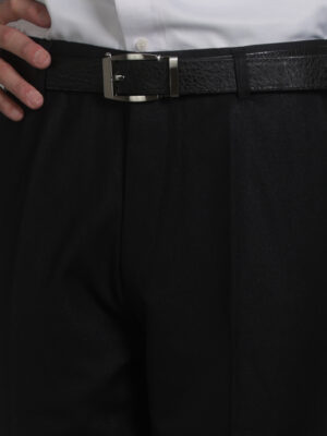 黑色素面平面西裝褲