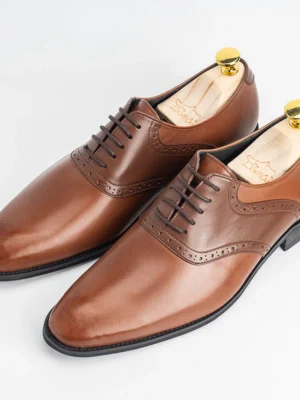 台灣手工皮鞋｜經典熱銷・繫帶小牛皮鞍部牛津鞋 焦糖棕