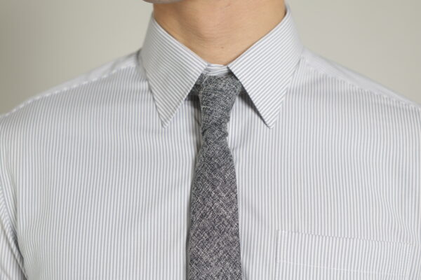 淺灰直條紋襯衫・直挺抗皺