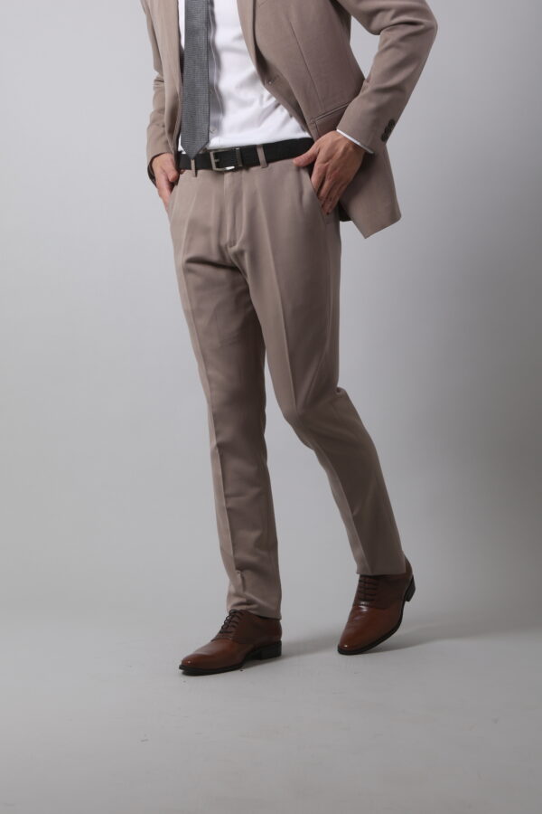 修身平面西裝褲・時尚穿搭・多款選擇