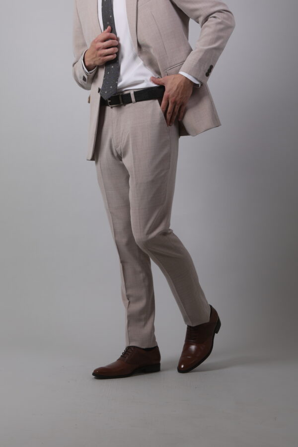 修身平面西裝褲・時尚穿搭・多款選擇