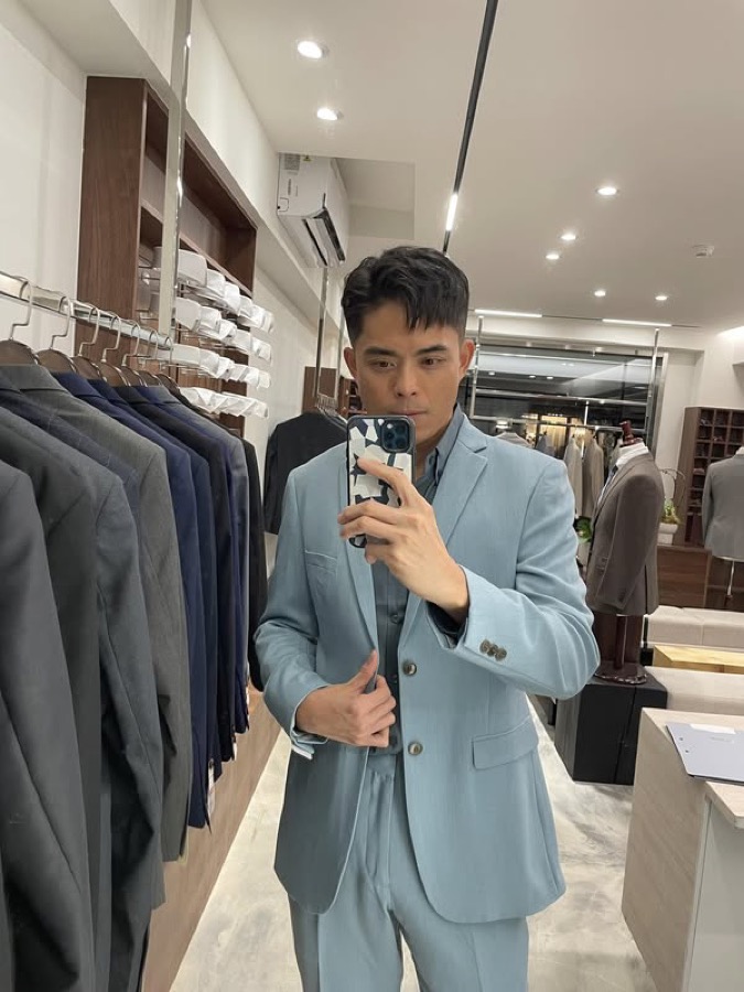 卡爾登西服忠孝旗艦店開幕